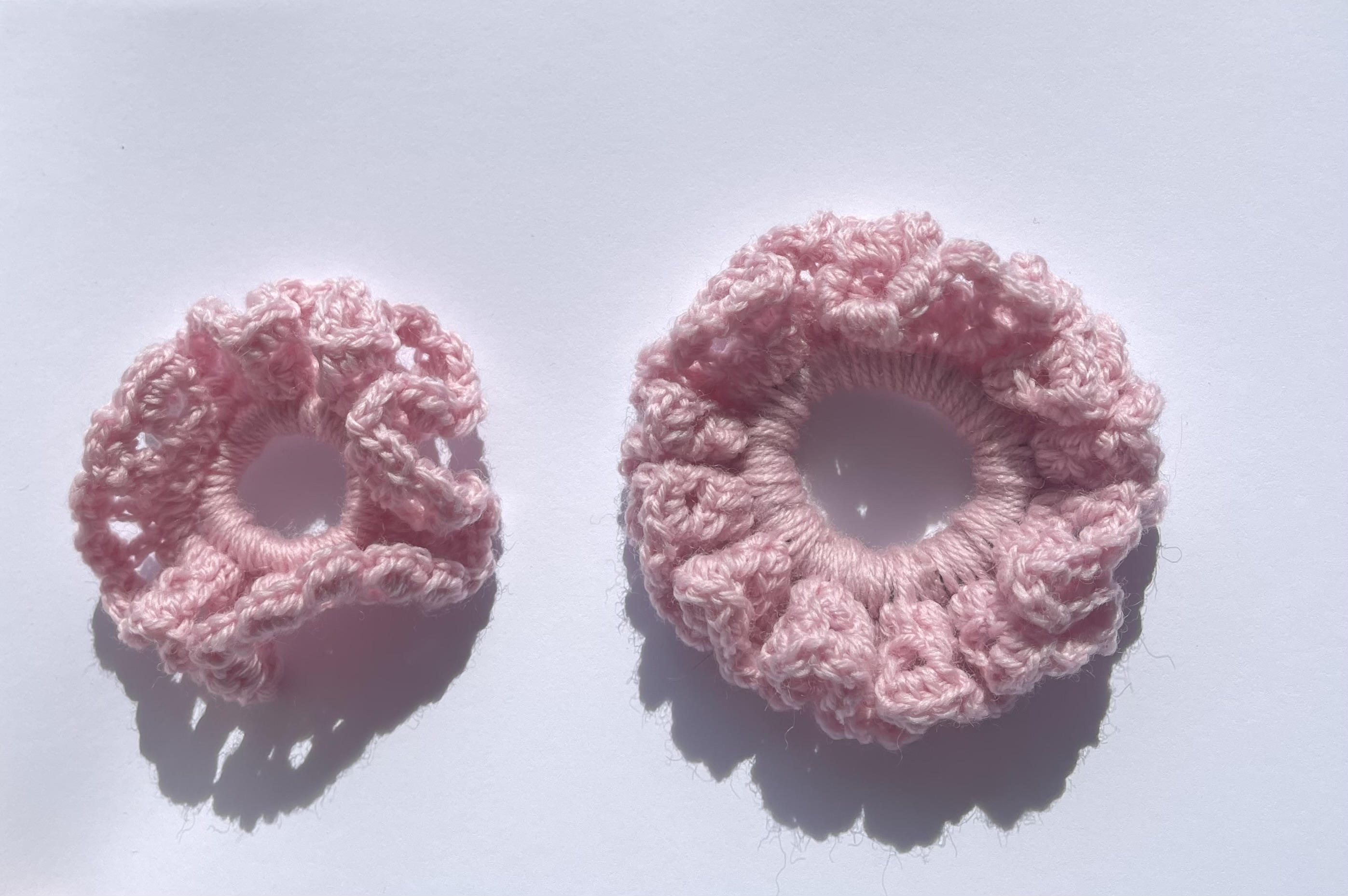 Lace scrunchie liten og stor